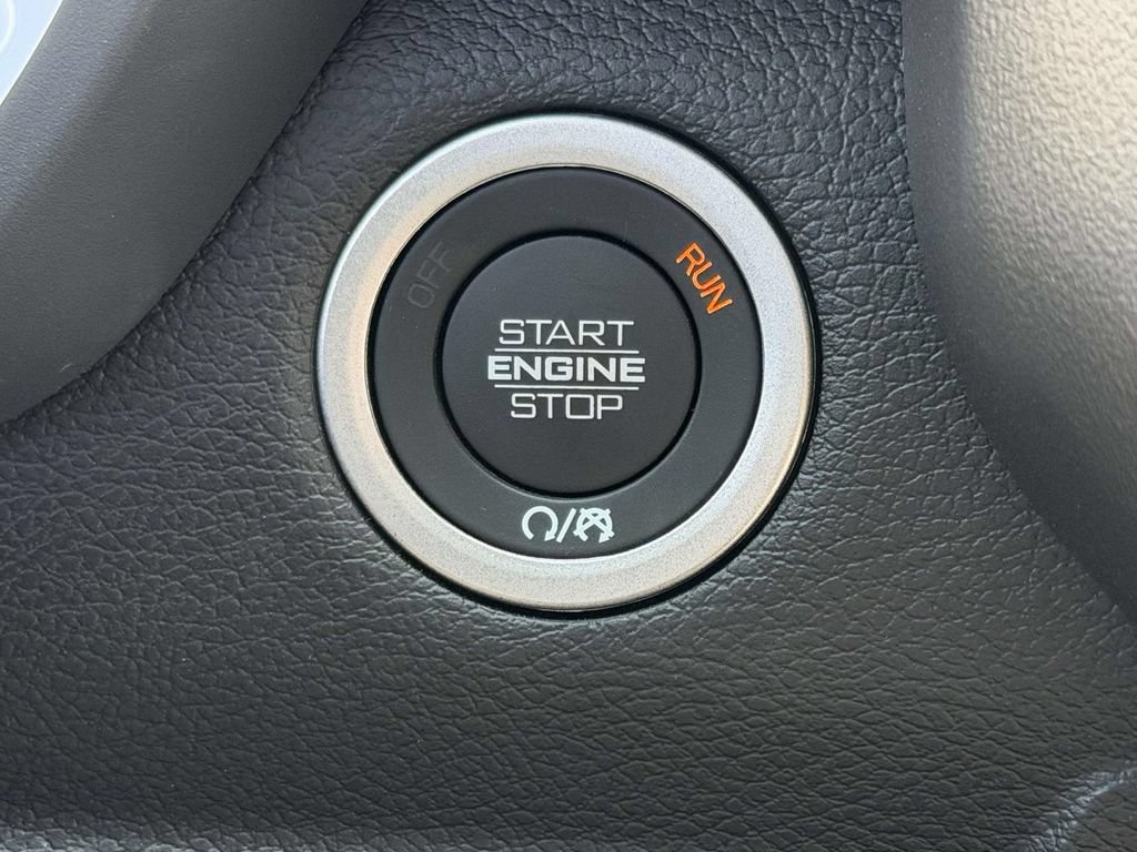 New 2026 RAM 2500 Big Horn AWD/4WD image 21