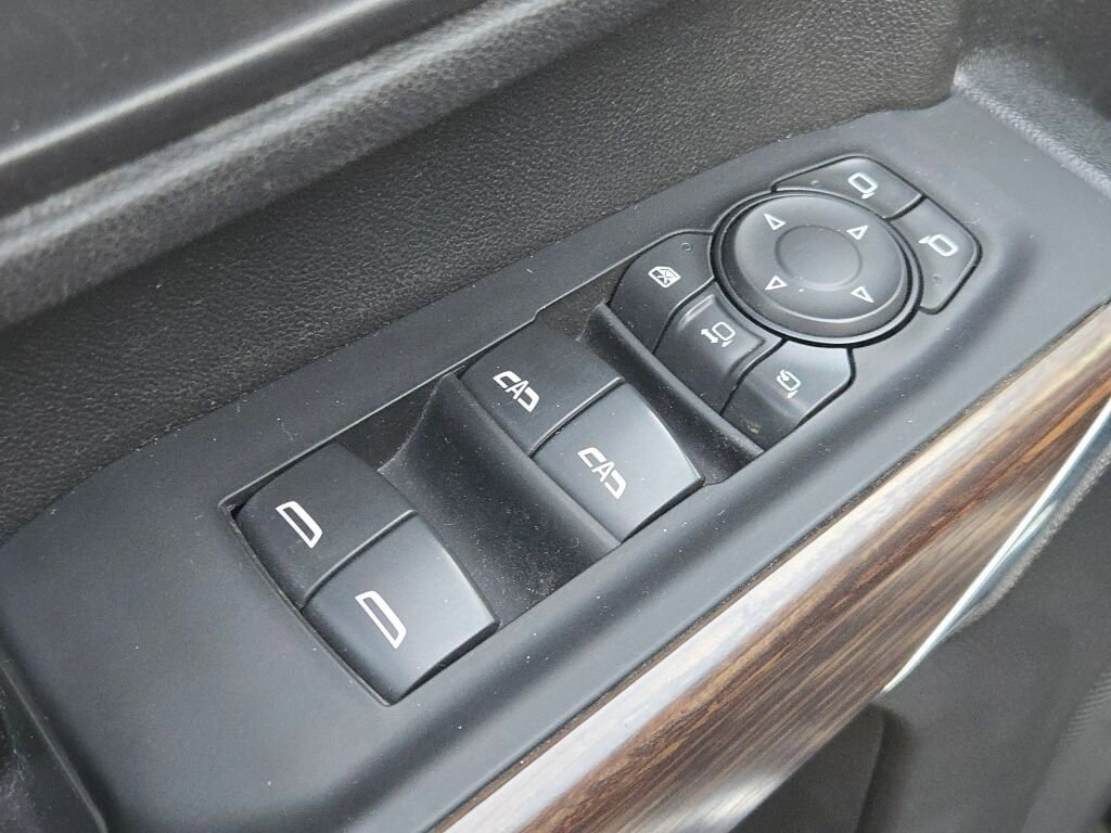 Used 2021 Chevrolet Silverado 2500 High Country AWD/4WD image 23