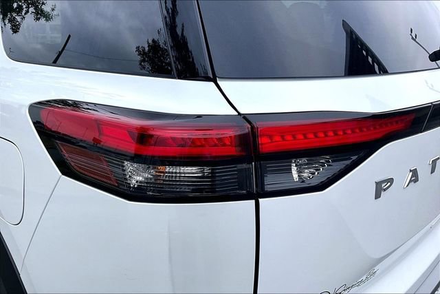 Certified 2025 Nissan Pathfinder Platinum w/ Cargo Package image 20