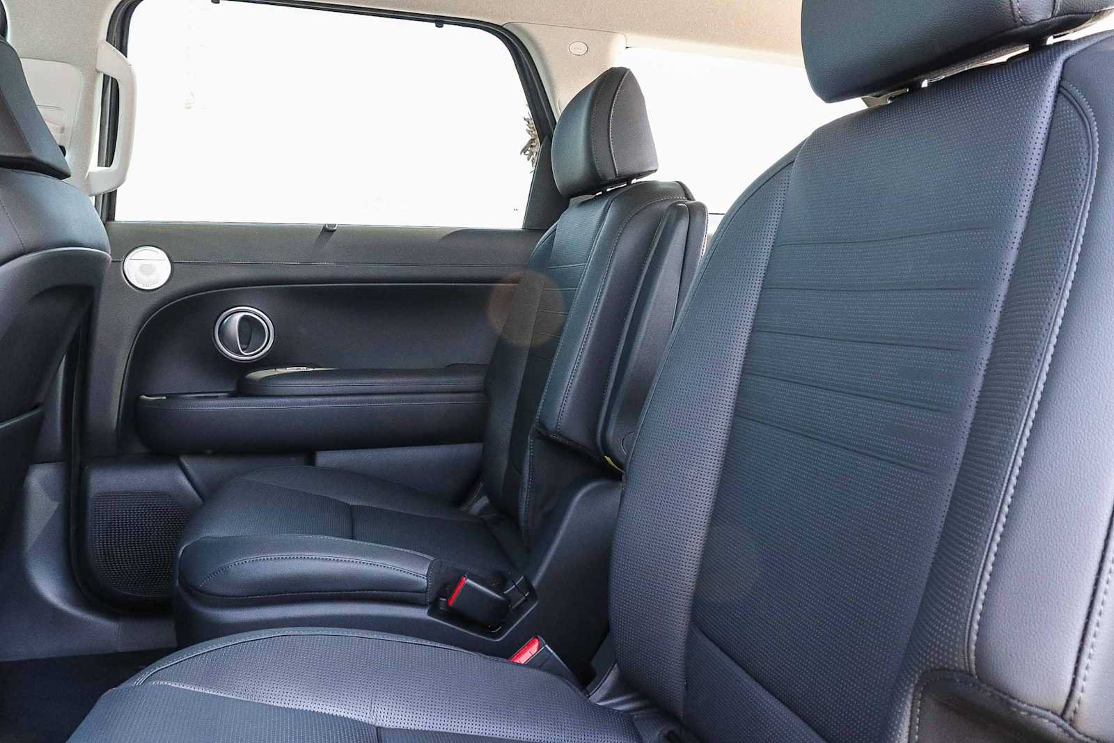 New 2027 Hyundai Palisade Limited FWD image 23