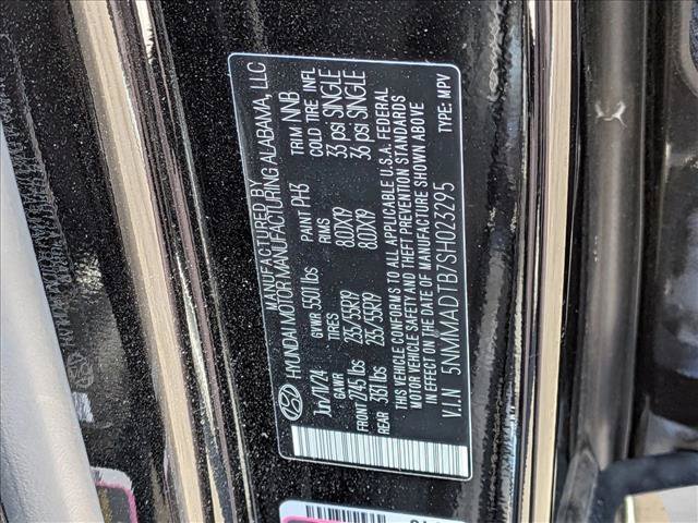 Used 2025 Genesis GV70 2.5T AWD/4WD image 25