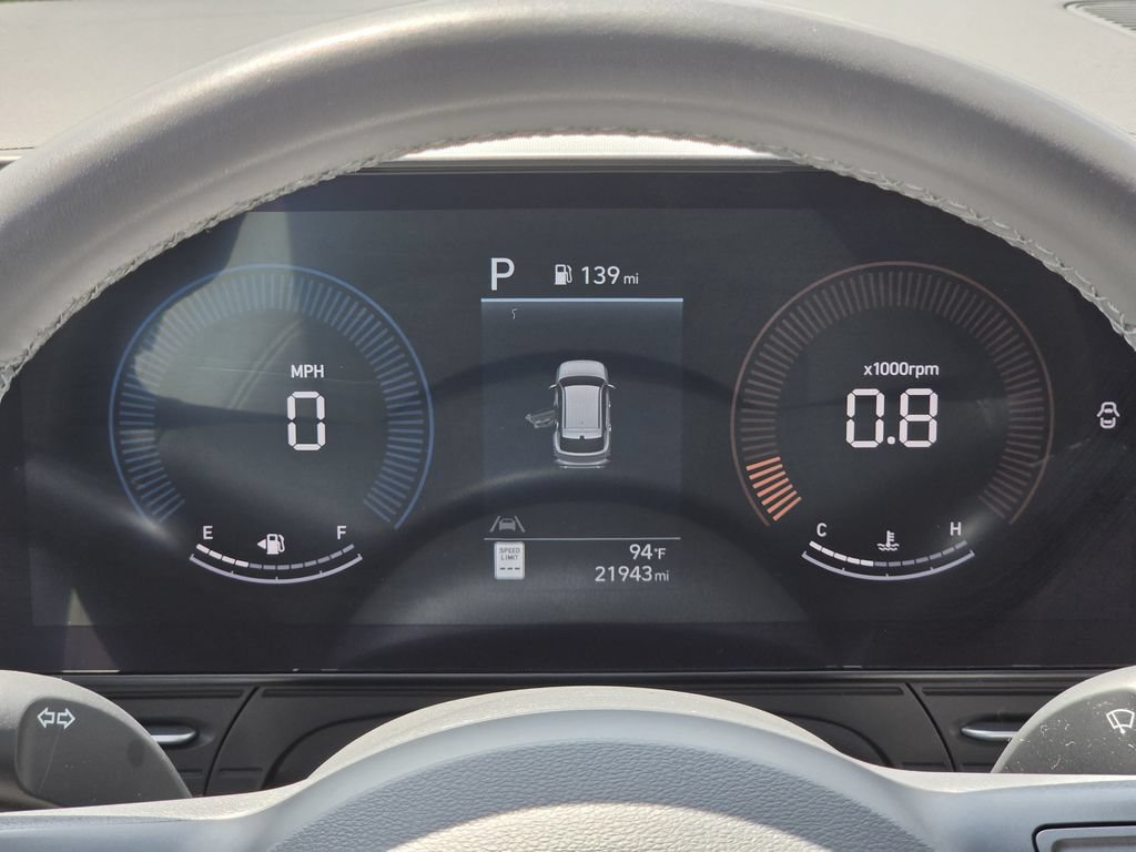 Used 2025 Hyundai Kona SEL FWD image 15