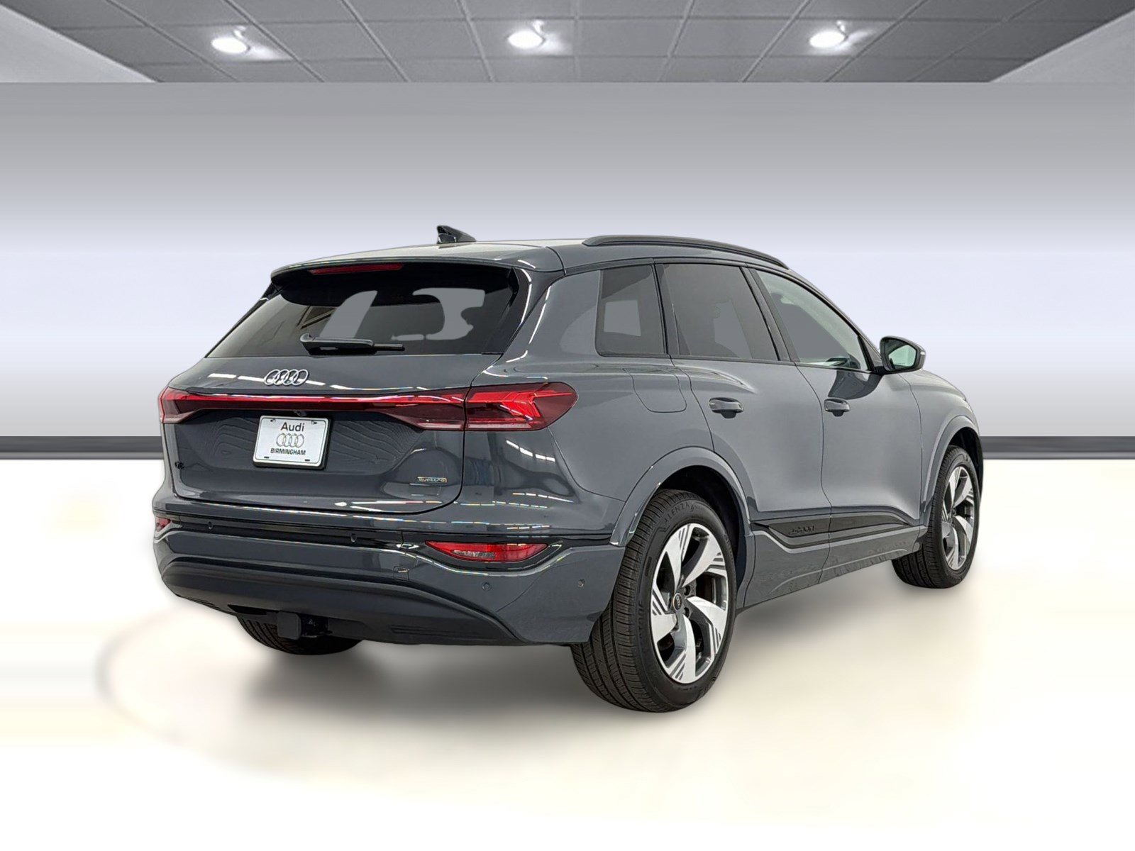 Used 2025 Audi Q6 e-tron Premium Plus w/ Premium Plus image 9