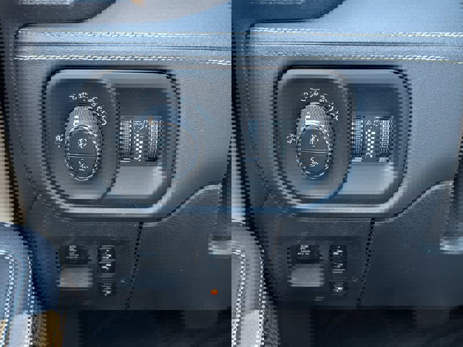 Used 2020 RAM 1500 Limited image 24