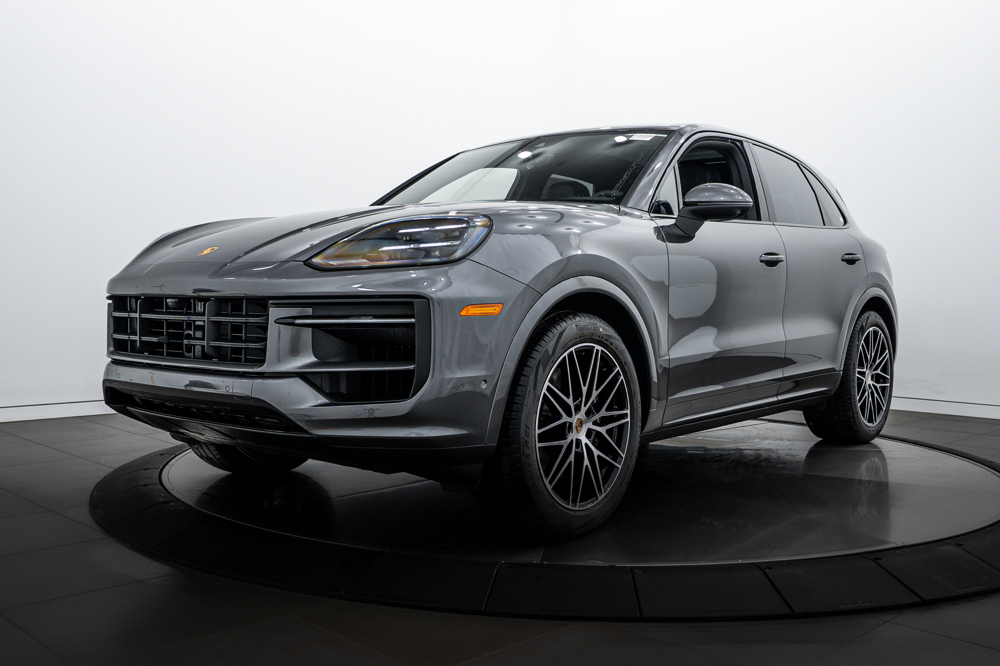 New 2026 Porsche Cayenne image 1