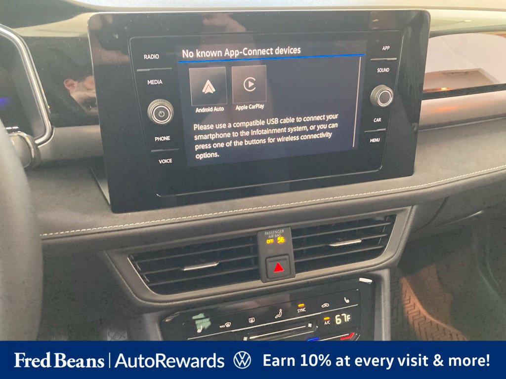 New 2026 Volkswagen Taos SE AWD/4WD image 18