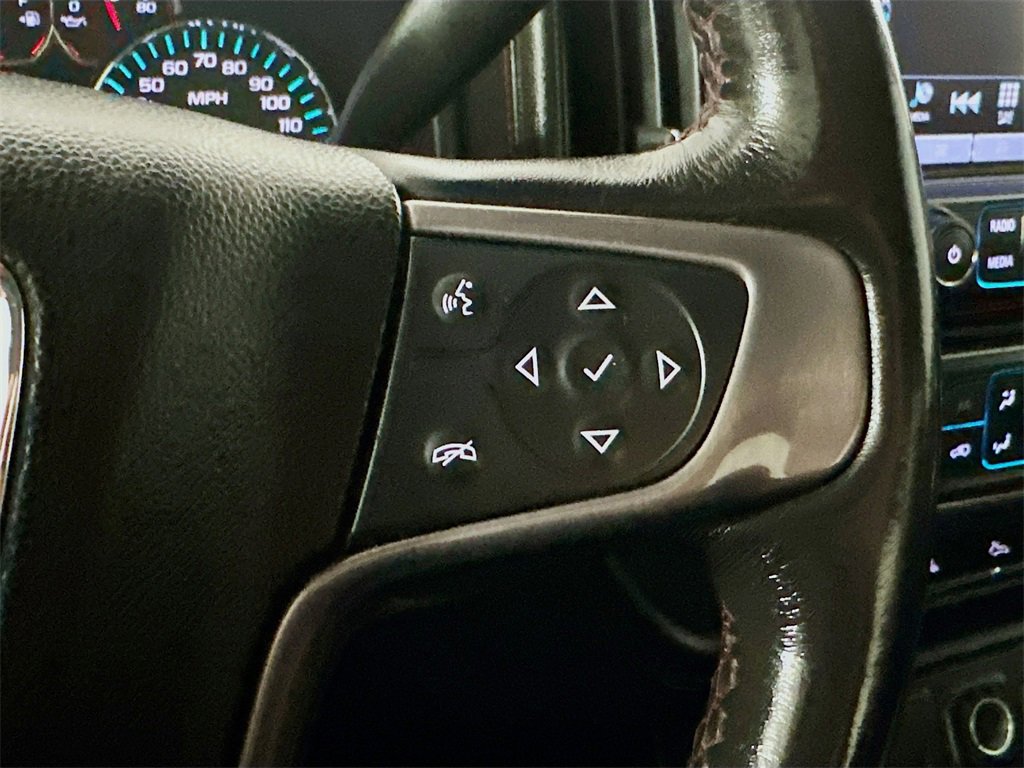 Used 2017 GMC Sierra 2500 SLT w/ All Terrain HD Package image 26