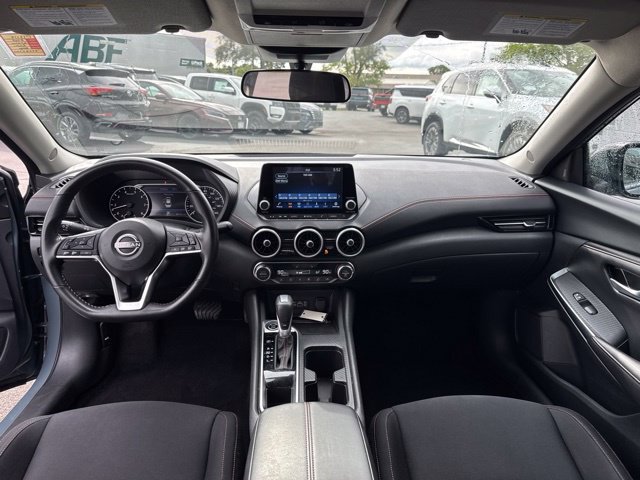 Used 2025 Nissan Sentra SR FWD image 18