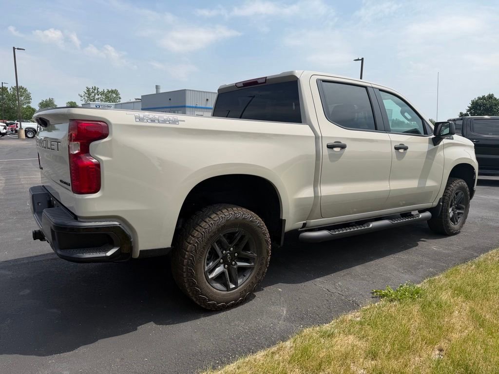 New 2026 Chevrolet Silverado 1500 Custom Trail Boss w/ Dark Appearance Package AWD/4WD image 5