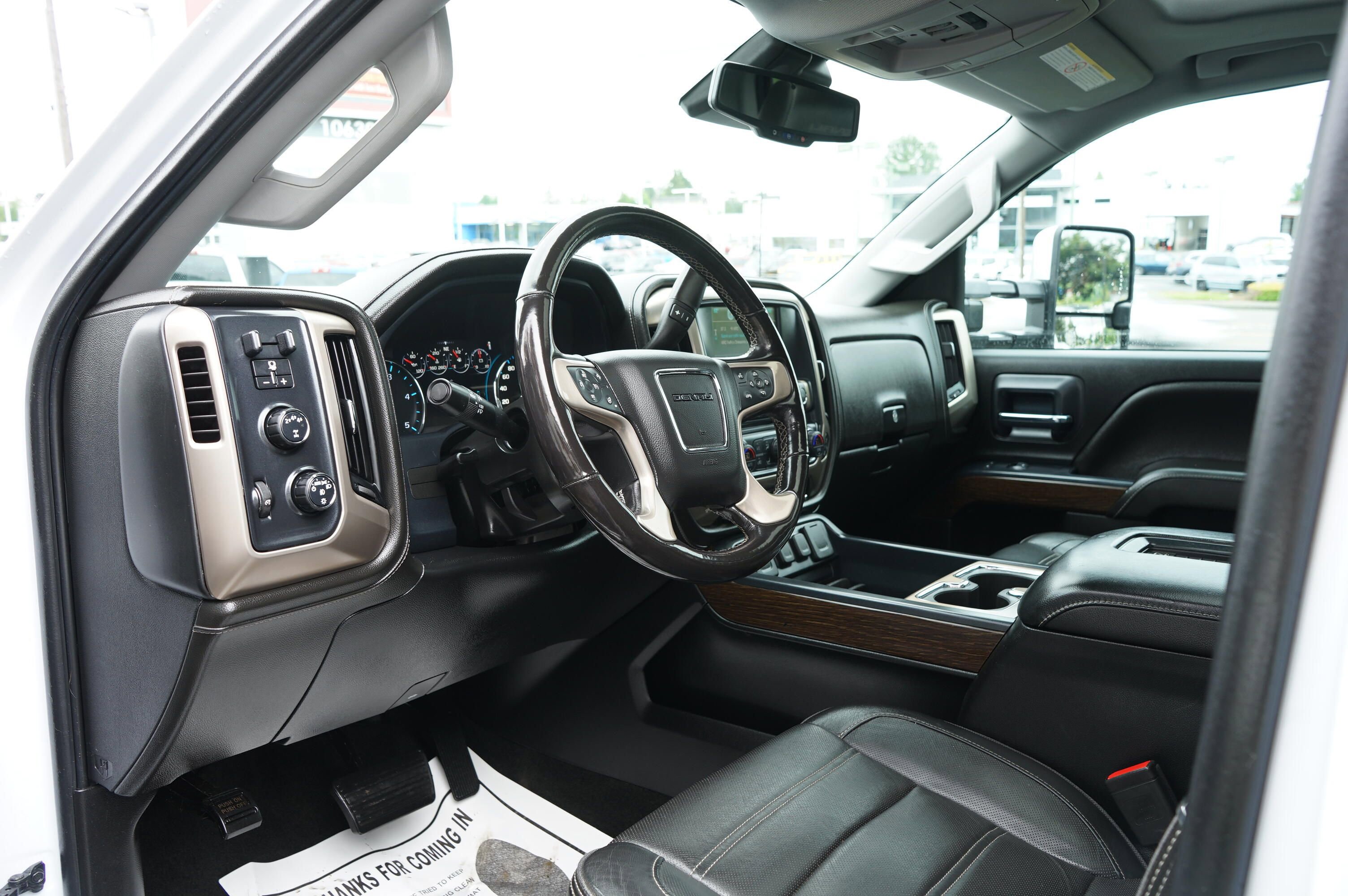 Used 2018 GMC Sierra 3500 Denali AWD/4WD image 16