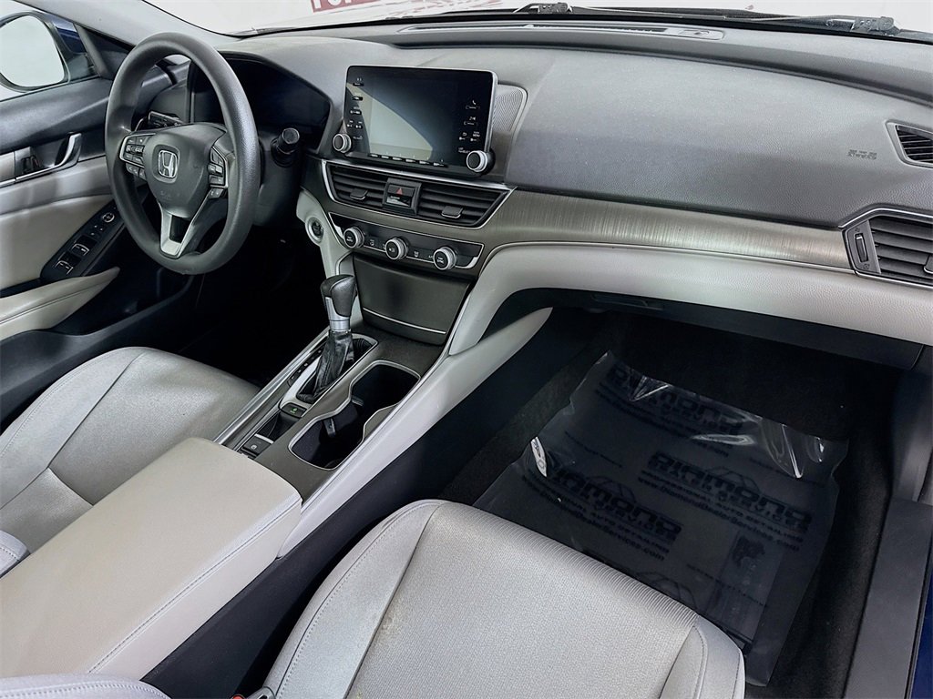 Used 2020 Honda Accord LX image 29