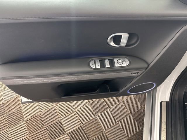 Used 2024 Hyundai Ioniq 5 Limited AWD/4WD image 19