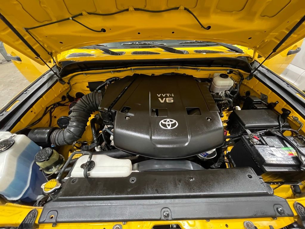 Used 2007 Toyota FJ Cruiser 4WD image 37