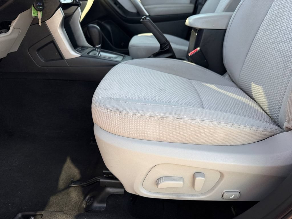 Used 2016 Subaru Forester 2.5i Premium w/ Popular Package #1 AWD/4WD image 11