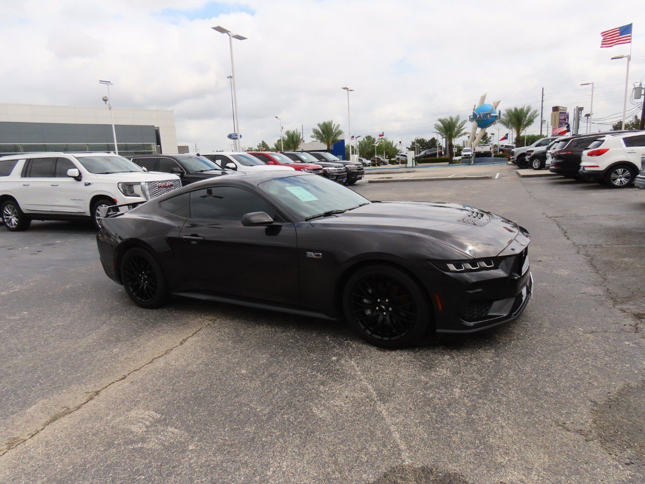 Used 2024 Ford Mustang GT Premium RWD image 7