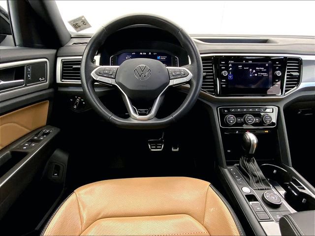 Used 2023 Volkswagen Atlas Cross Sport SEL Premium R-Line image 5