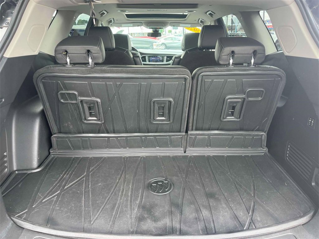 Used 2020 Buick Enclave Avenir w/ Avenir Technology Package image 18