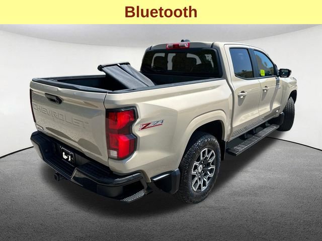 Used 2024 Chevrolet Colorado Z71 w/ Z71 Convenience Package 2 AWD/4WD image 10