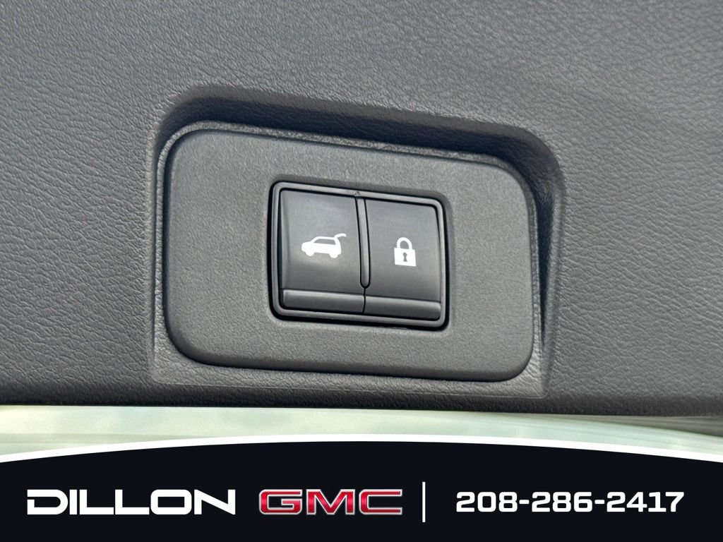 Used 2025 Nissan Rogue SV AWD/4WD image 9
