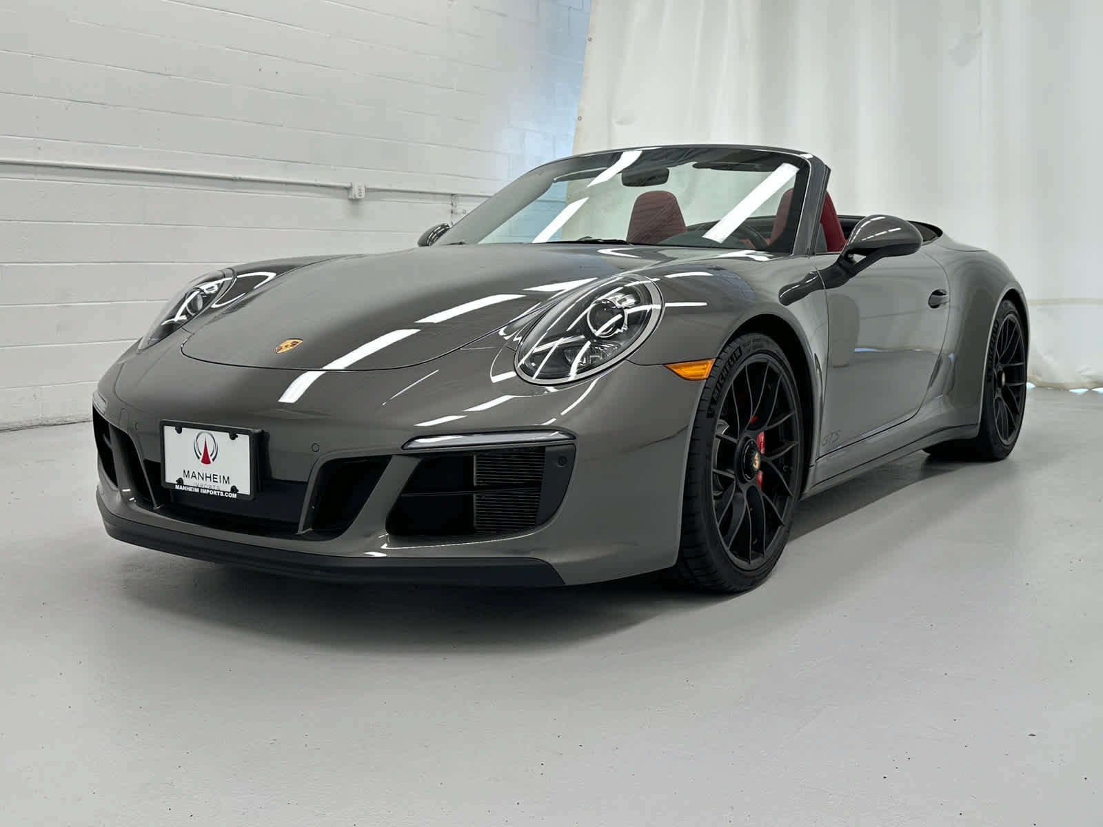 Used 2019 Porsche 911 Carrera GTS RWD image 4