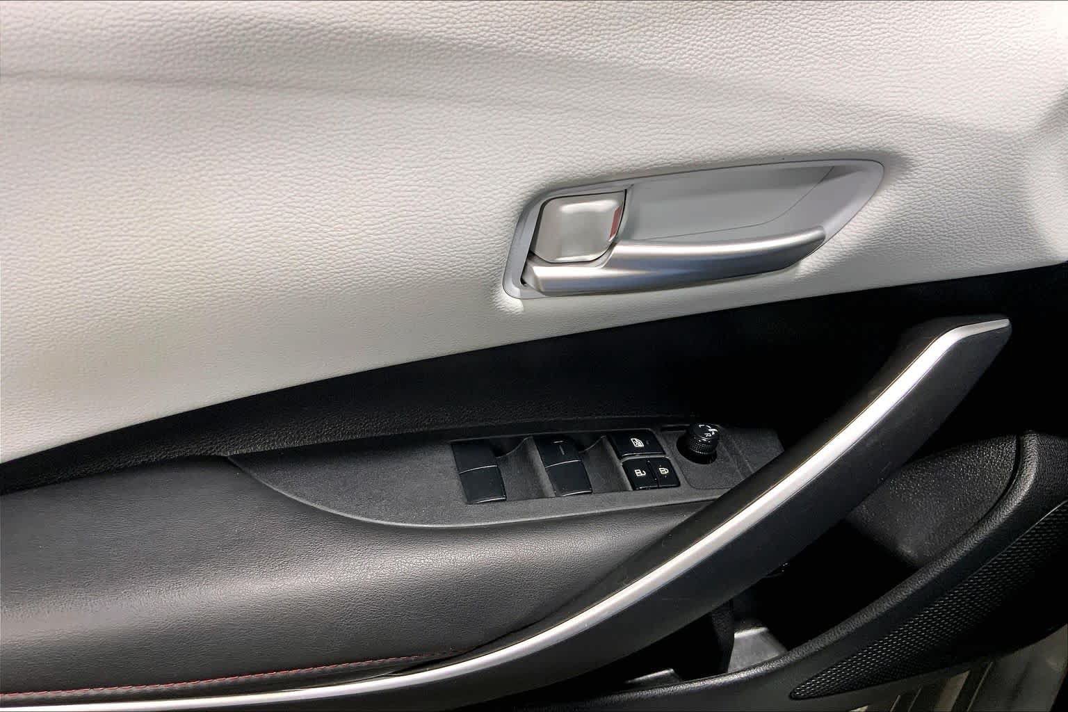 Used 2023 Toyota Corolla SE FWD image 36