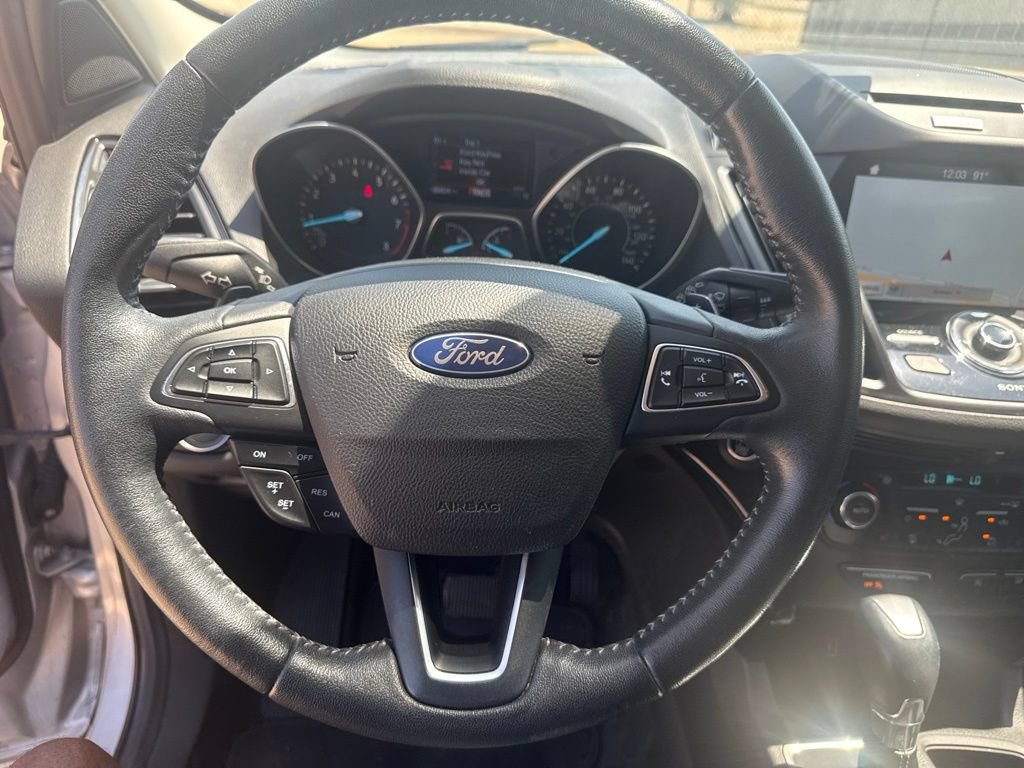 Used 2017 Ford Escape Titanium FWD image 22