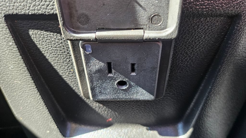 Used 2011 Buick Regal CXL w/ RL6 Preferred Equipment Group FWD image 29