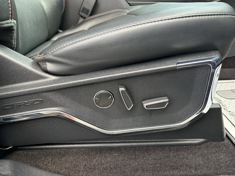 Used 2021 Ford F150 Lariat AWD/4WD image 24