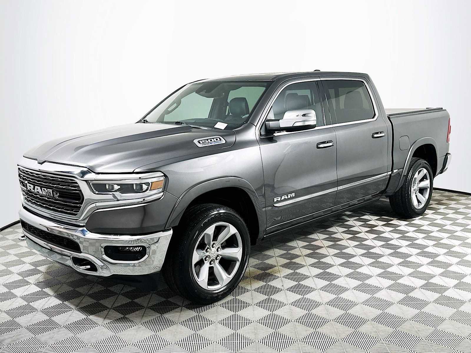 Used 2021 RAM 1500 Limited image 3