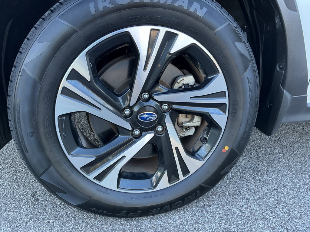 Certified 2024 Subaru Crosstrek 2.0i Premium AWD/4WD image 5