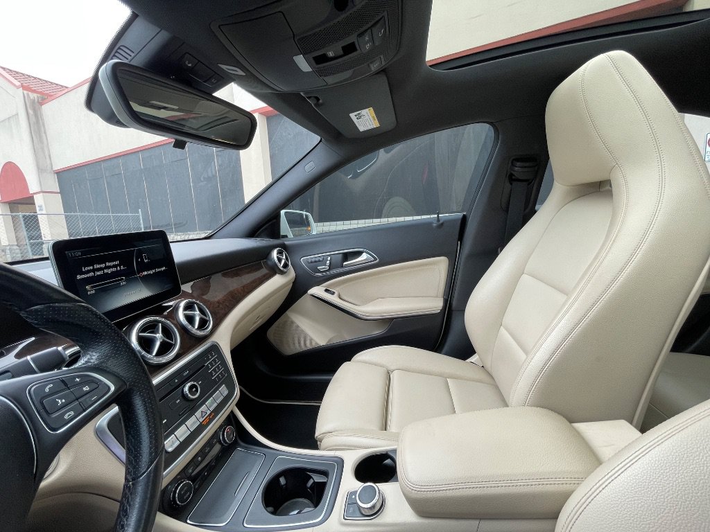 Used 2018 Mercedes-Benz CLA 250 image 44