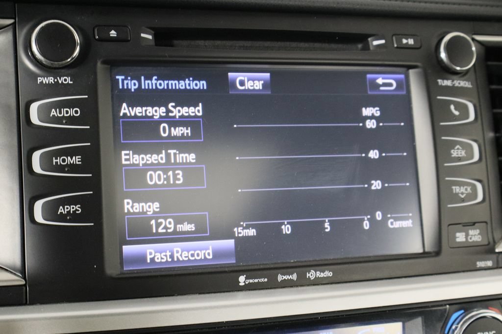 Used 2019 Toyota Highlander XLE AWD/4WD image 37