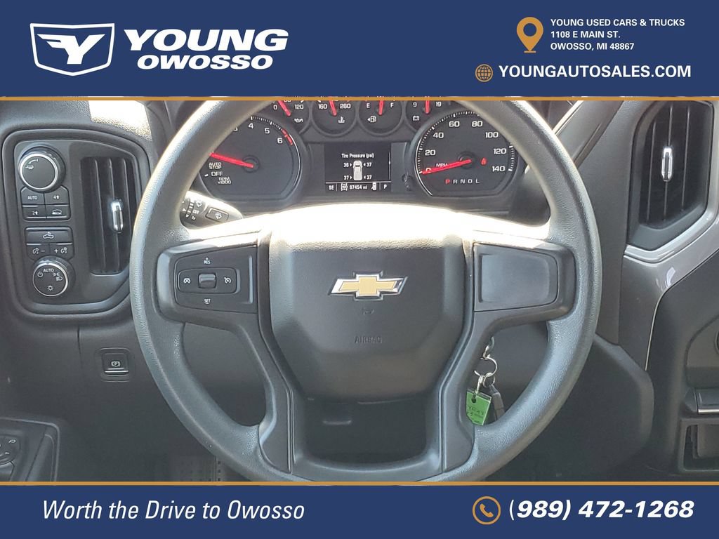 Certified 2020 Chevrolet Silverado 1500 Custom w/ Custom Value Package AWD/4WD image 22