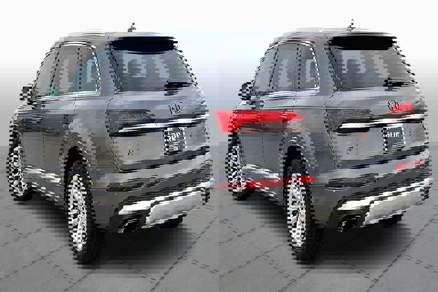 Used 2025 Audi Q7 3.0T Premium Plus AWD/4WD image 12