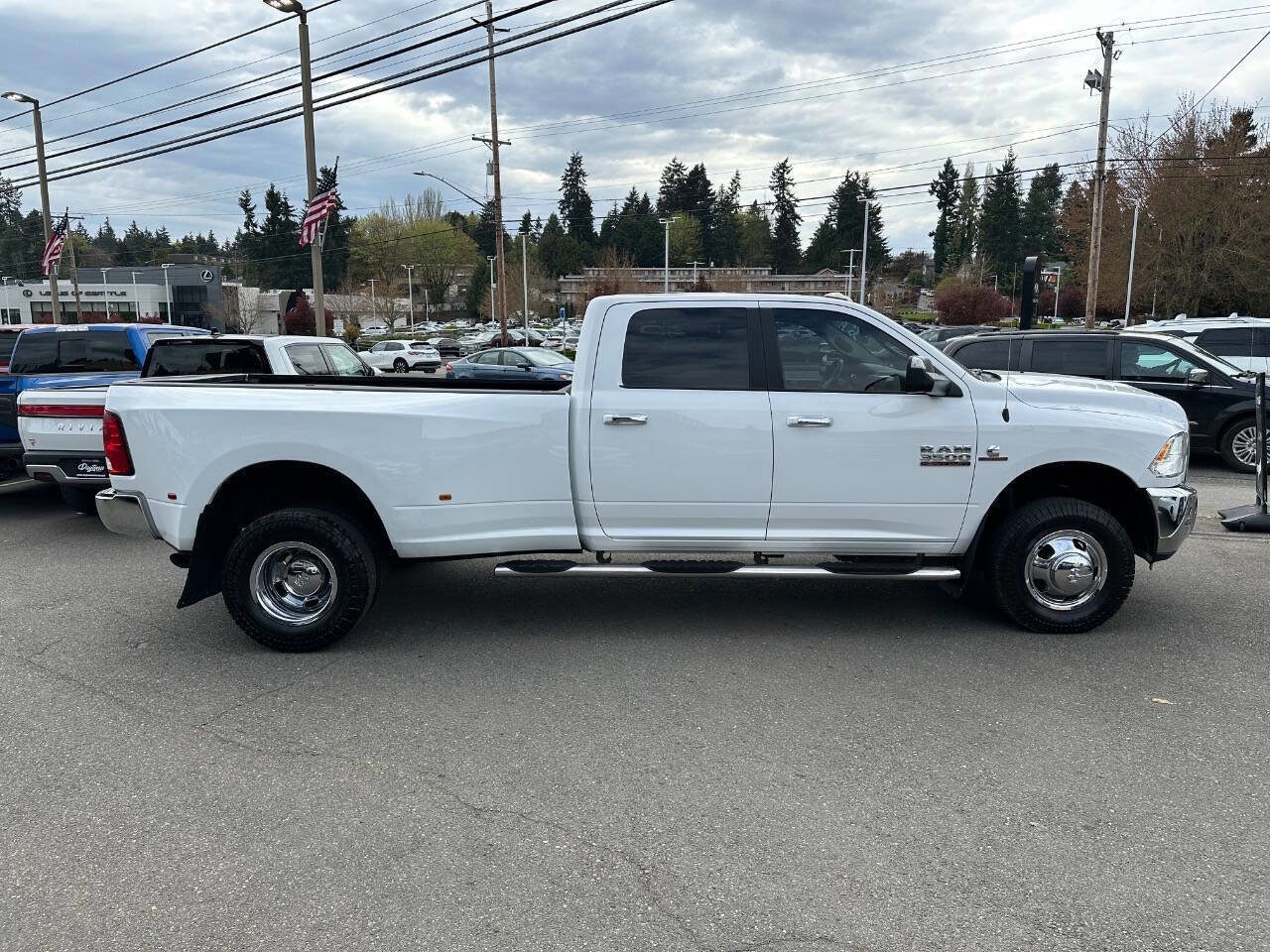 Used 2018 RAM 3500 Big Horn AWD/4WD image 11