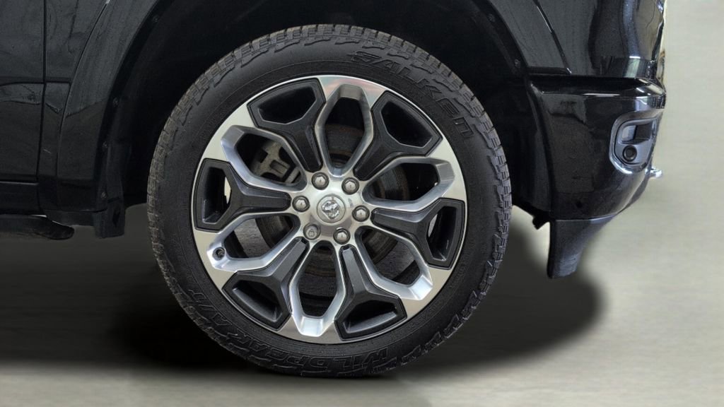 Used 2022 RAM 1500 Limited AWD/4WD image 32
