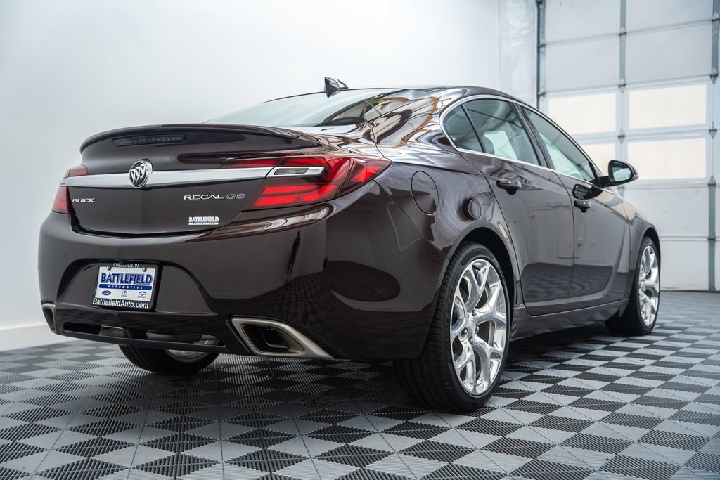 Used 2017 Buick Regal GS FWD image 5