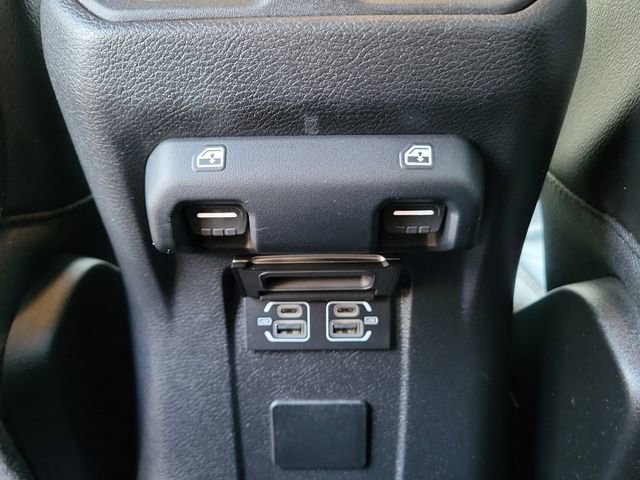 Used 2022 Jeep Gladiator Rubicon w/ Trailer Tow Package image 14