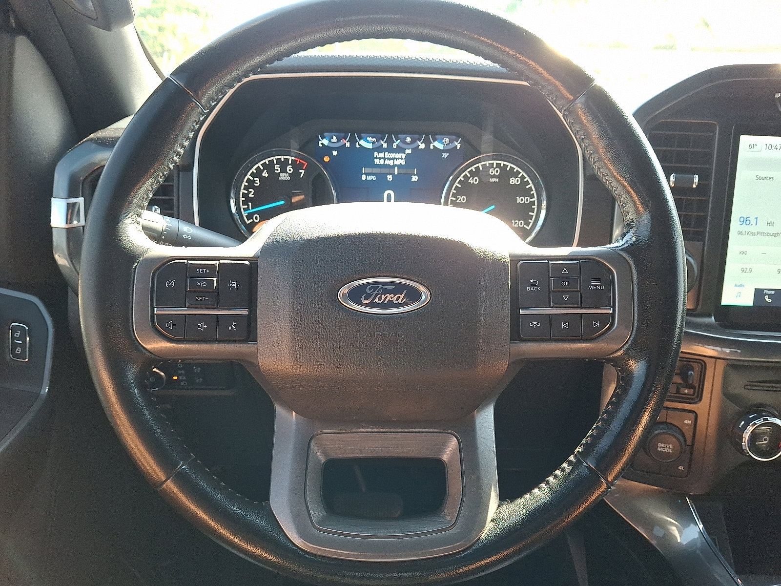 Certified 2022 Ford F150 XLT w/ Equipment Group 302A High image 18