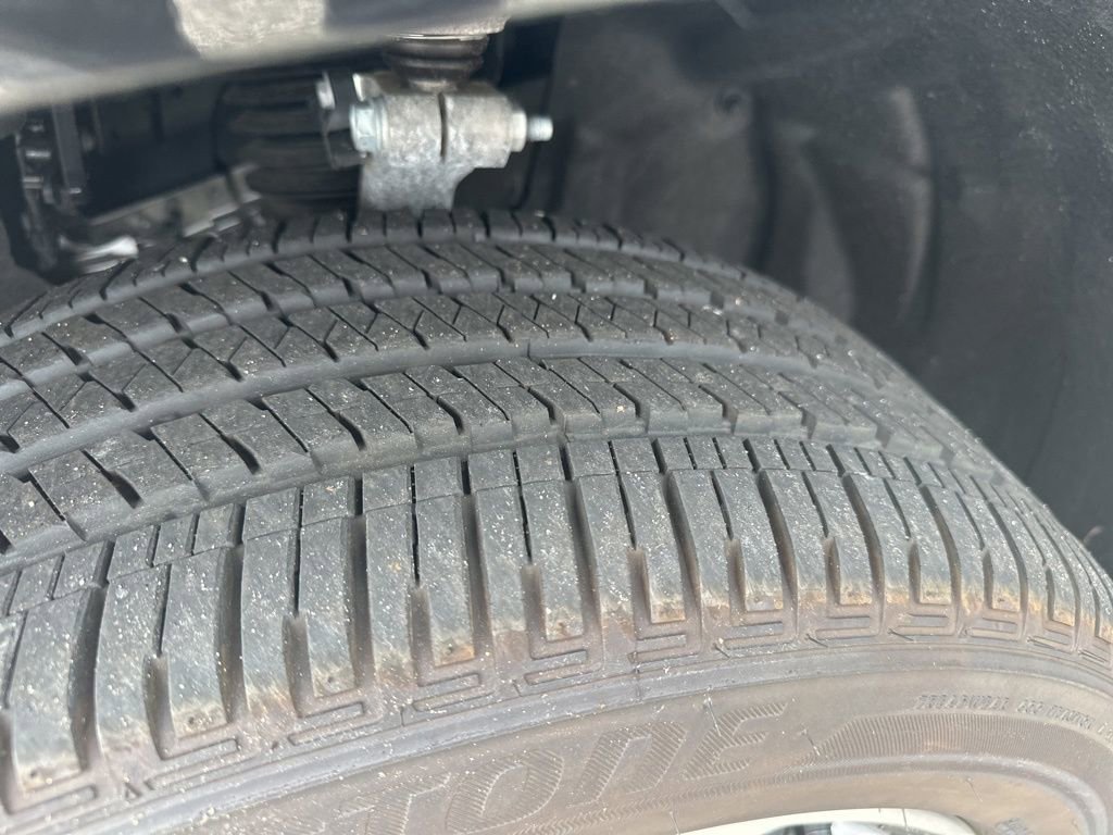 Used 2023 Jeep Grand Cherokee Overland w/ Luxury Tech Group IV image 35