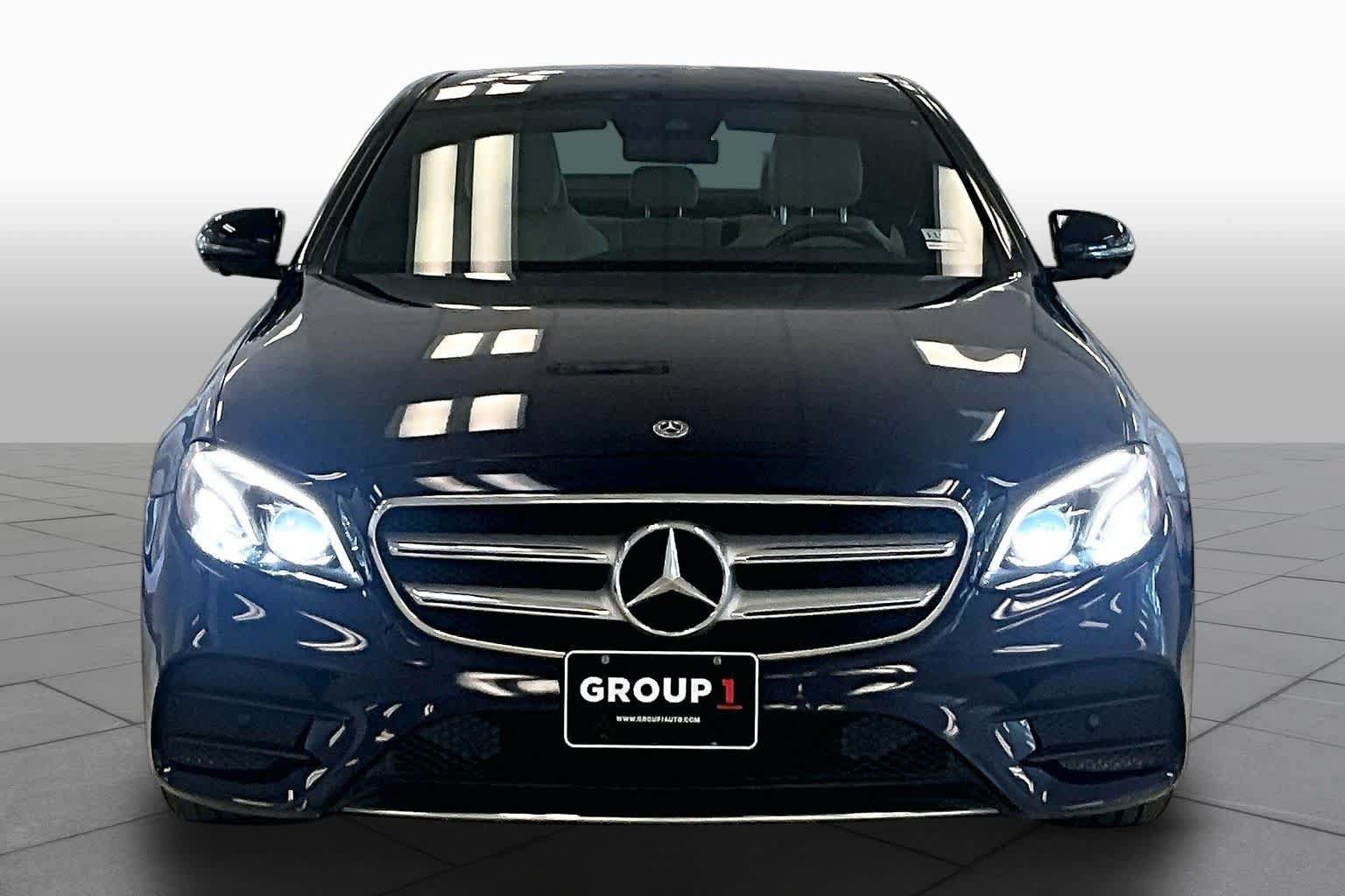 Used 2019 Mercedes-Benz E 300 image 3