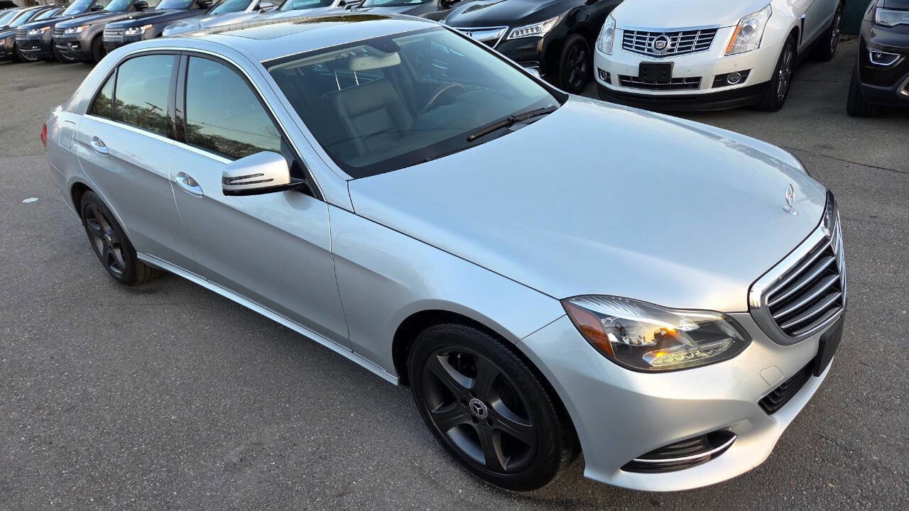 Used 2014 Mercedes-Benz E 350 4MATIC Sedan image 20