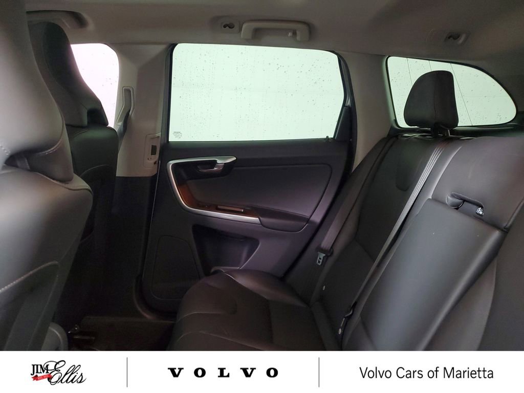 Used 2017 Volvo XC60 T5 Inscription FWD image 11
