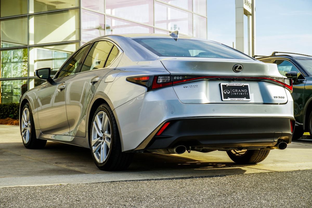 Used 2023 Lexus IS 300 w/ Comfort Package RWD image 10