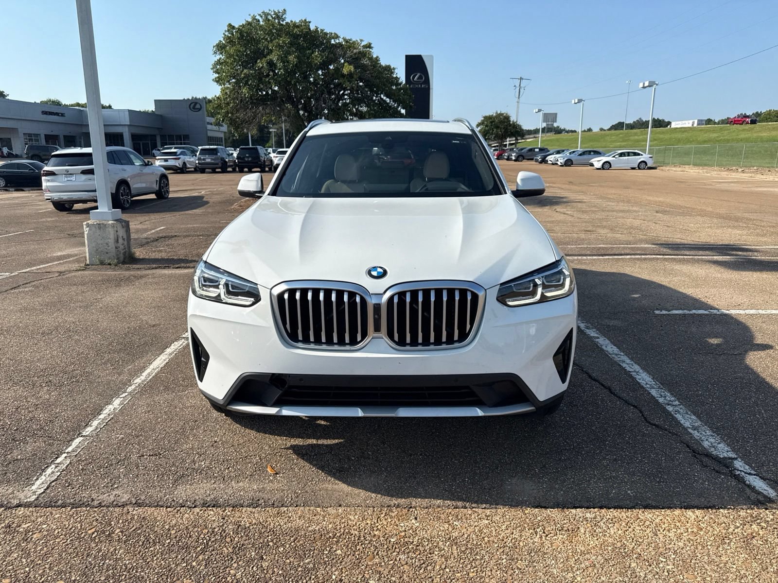 Certified 2023 BMW X3 xDrive30i w/ Premium Package w/ZPA AWD/4WD image 2