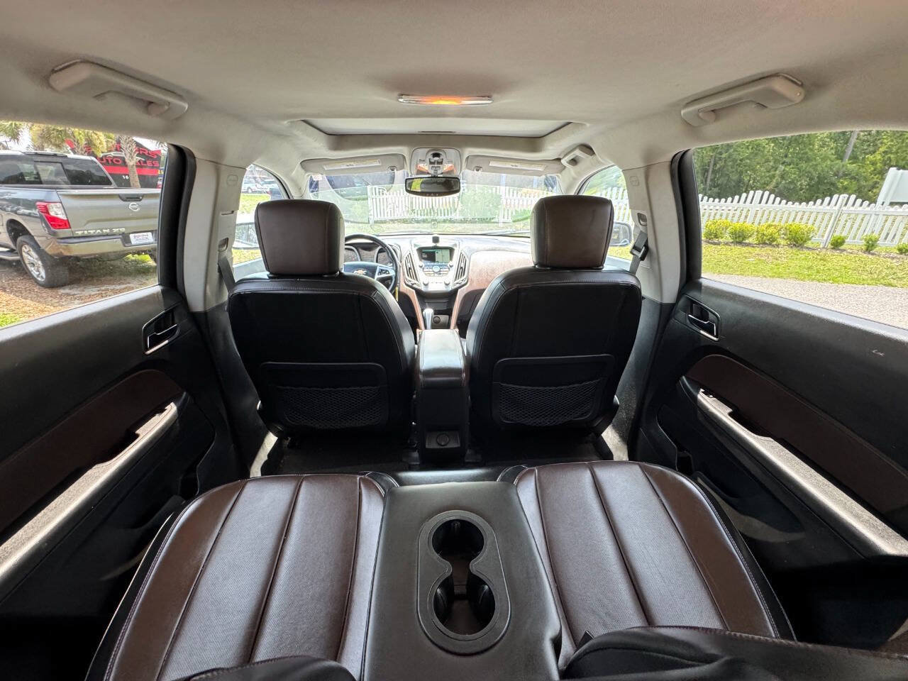 Used 2010 Chevrolet Equinox LTZ FWD image 24