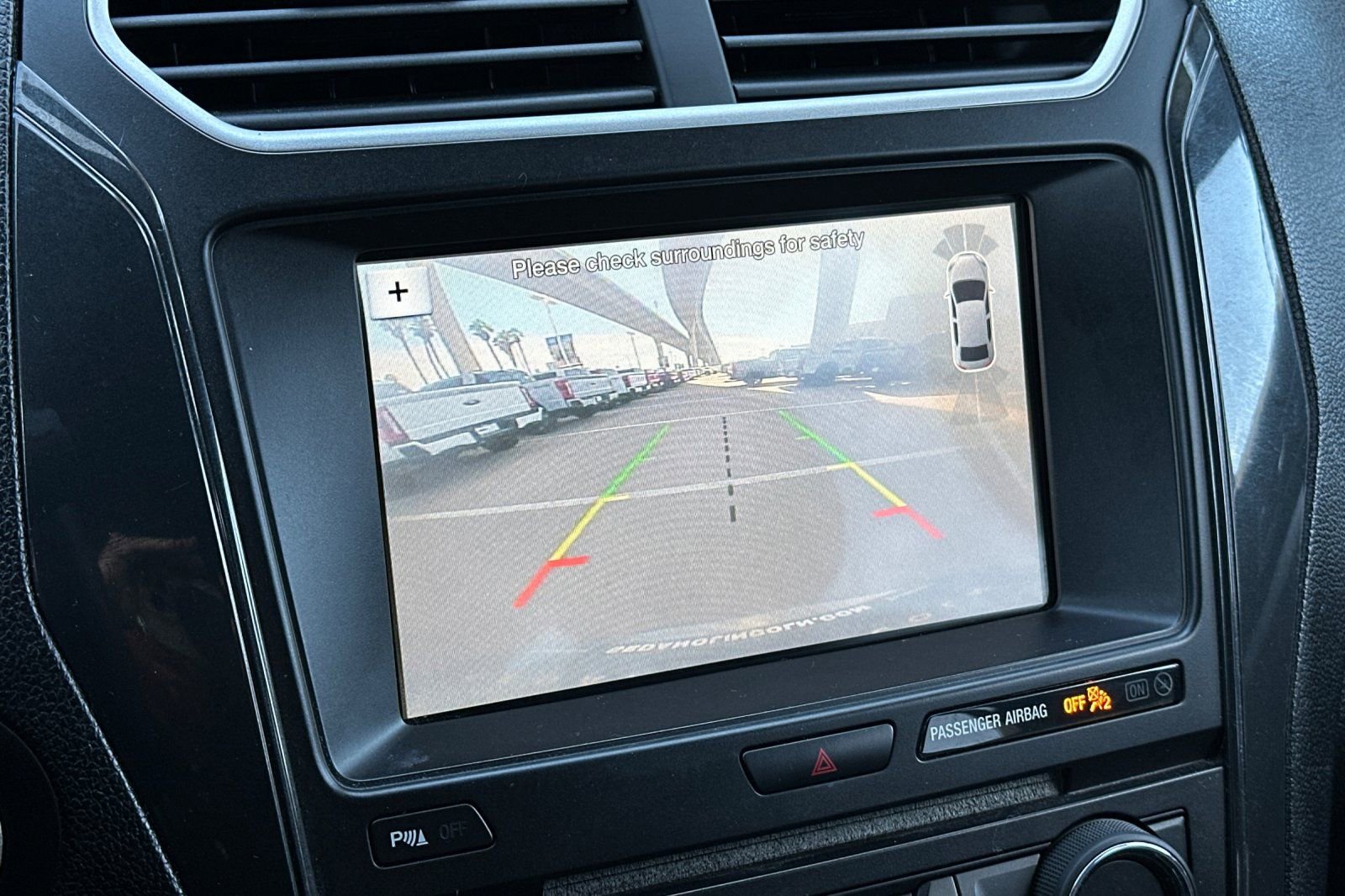 Used 2017 Ford Explorer XLT w/ Equipment Group 202A image 19