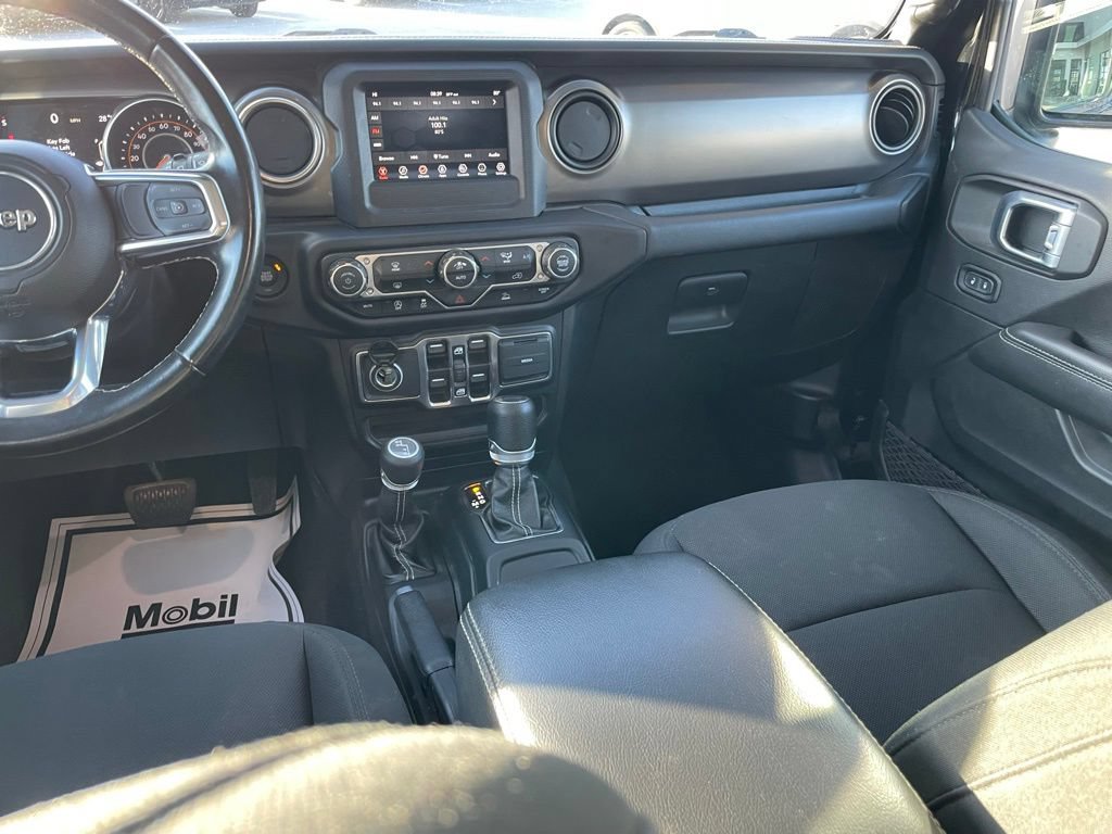 Used 2021 Jeep Wrangler Unlimited Sahara AWD/4WD image 22