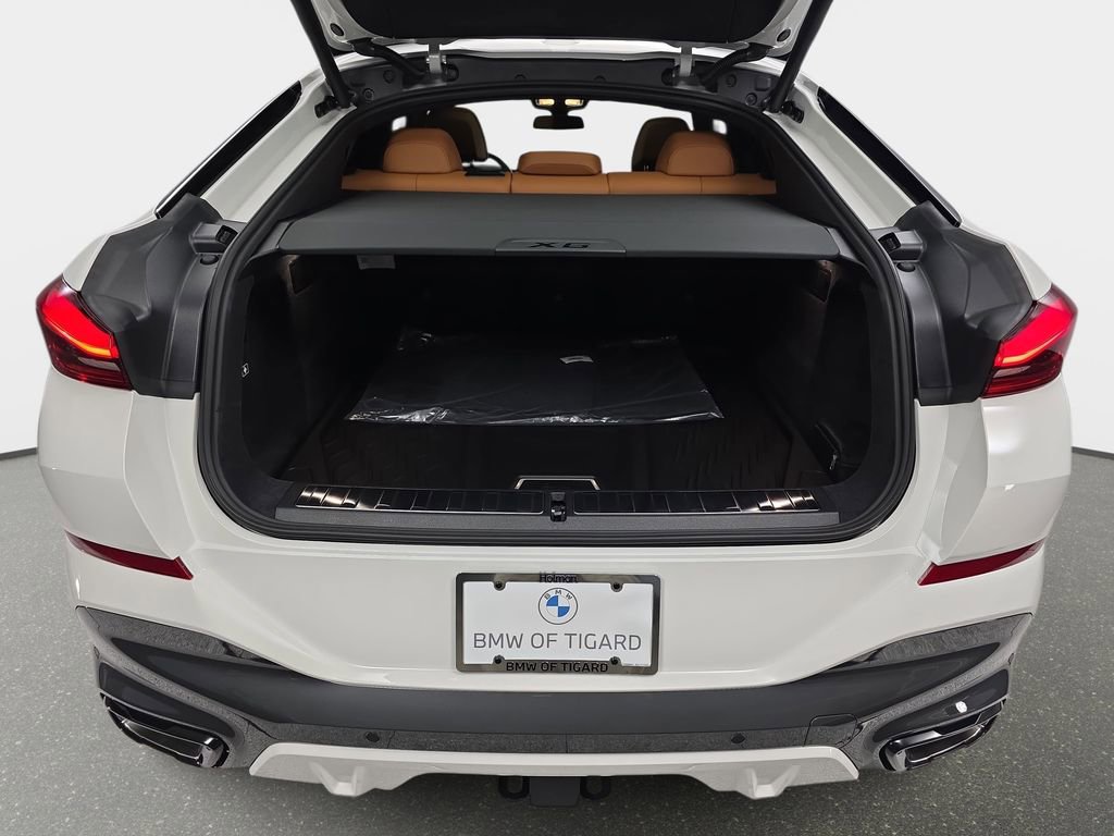 New 2026 BMW X6 xDrive40i image 12