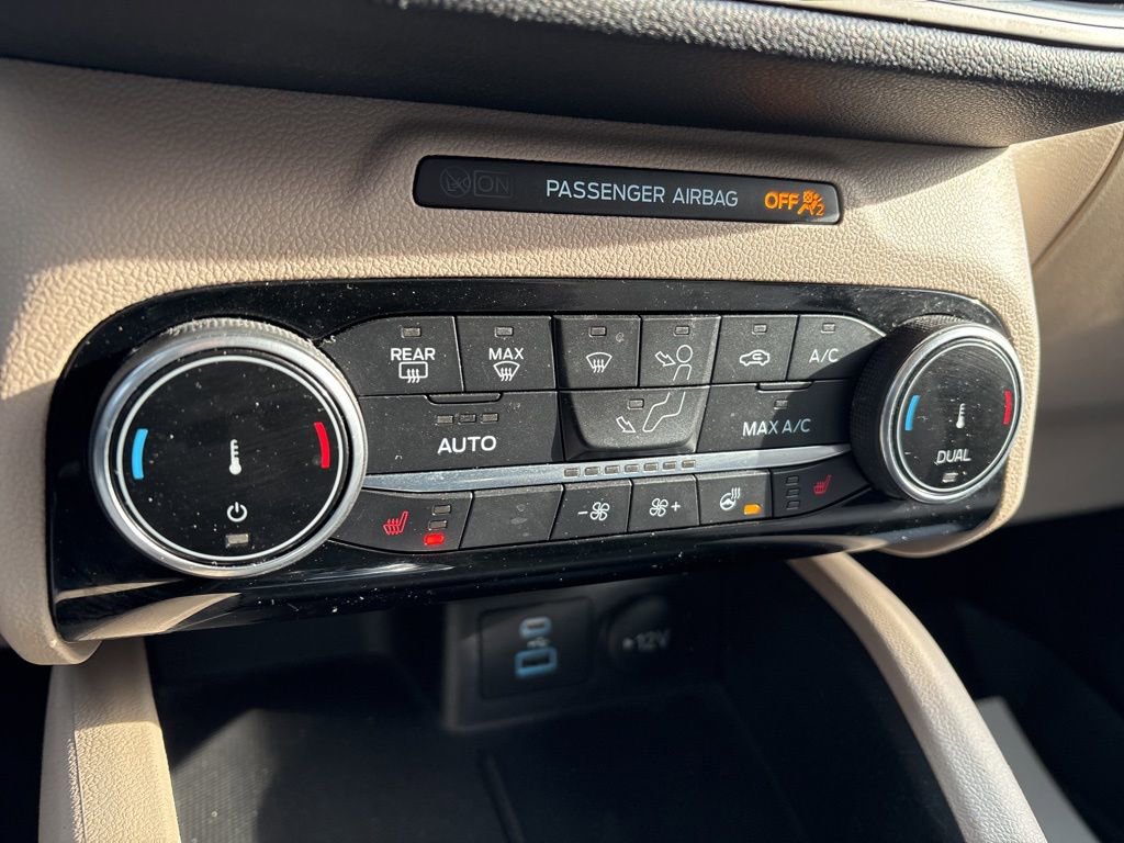 Used 2022 Ford Escape SE w/ Convenience Package AWD/4WD image 17